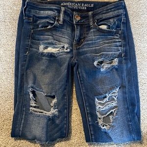 Size 2 American Eagle Jeans